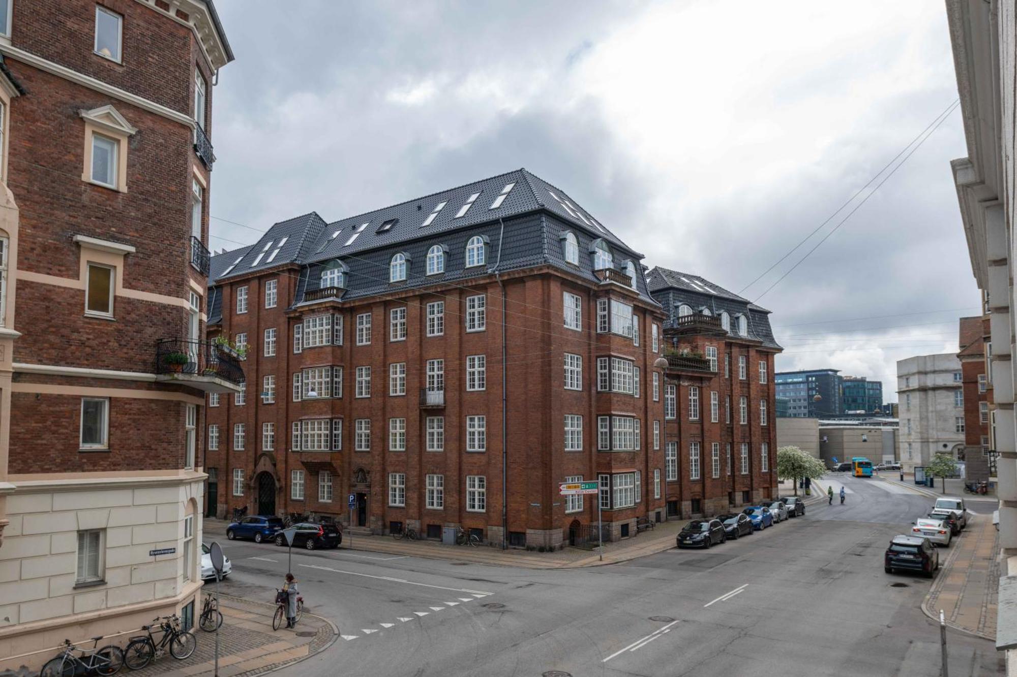 Large Apartment In Central Copenhagen By Tivoli Gardens Ngoại thất bức ảnh